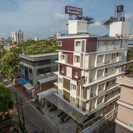 מלון Kochi South Gate Residency מראה חיצוני תמונה