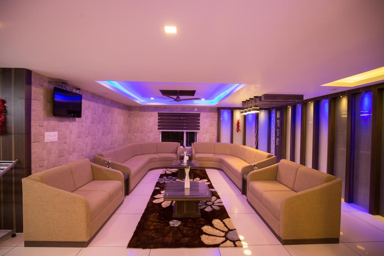 מלון Kochi South Gate Residency מראה חיצוני תמונה