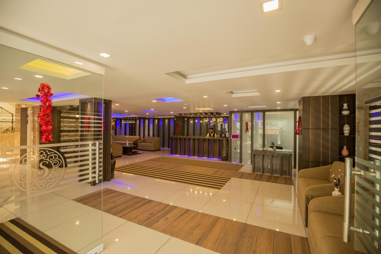 מלון Kochi South Gate Residency מראה חיצוני תמונה