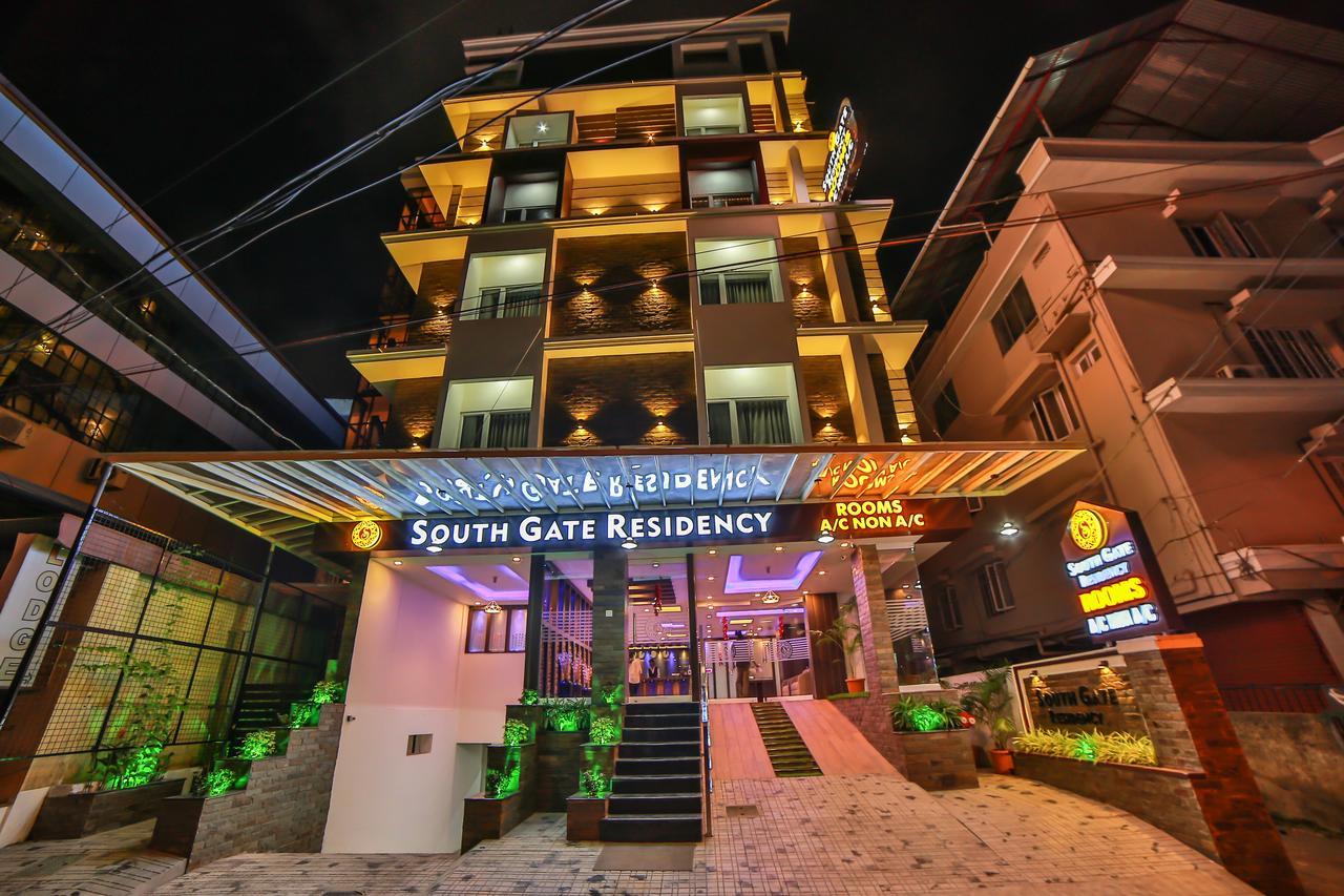 מלון Kochi South Gate Residency מראה חיצוני תמונה