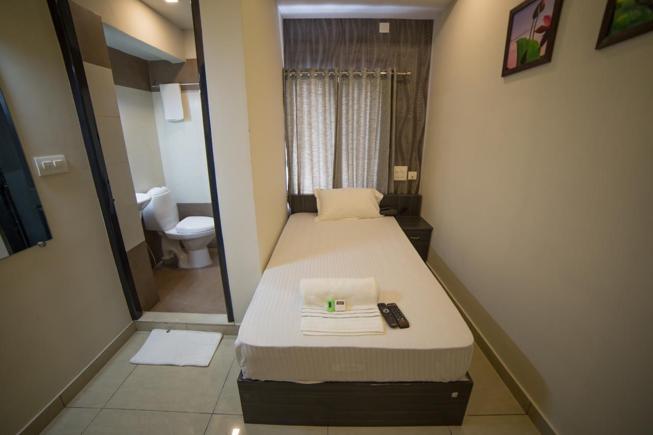 מלון Kochi South Gate Residency מראה חיצוני תמונה