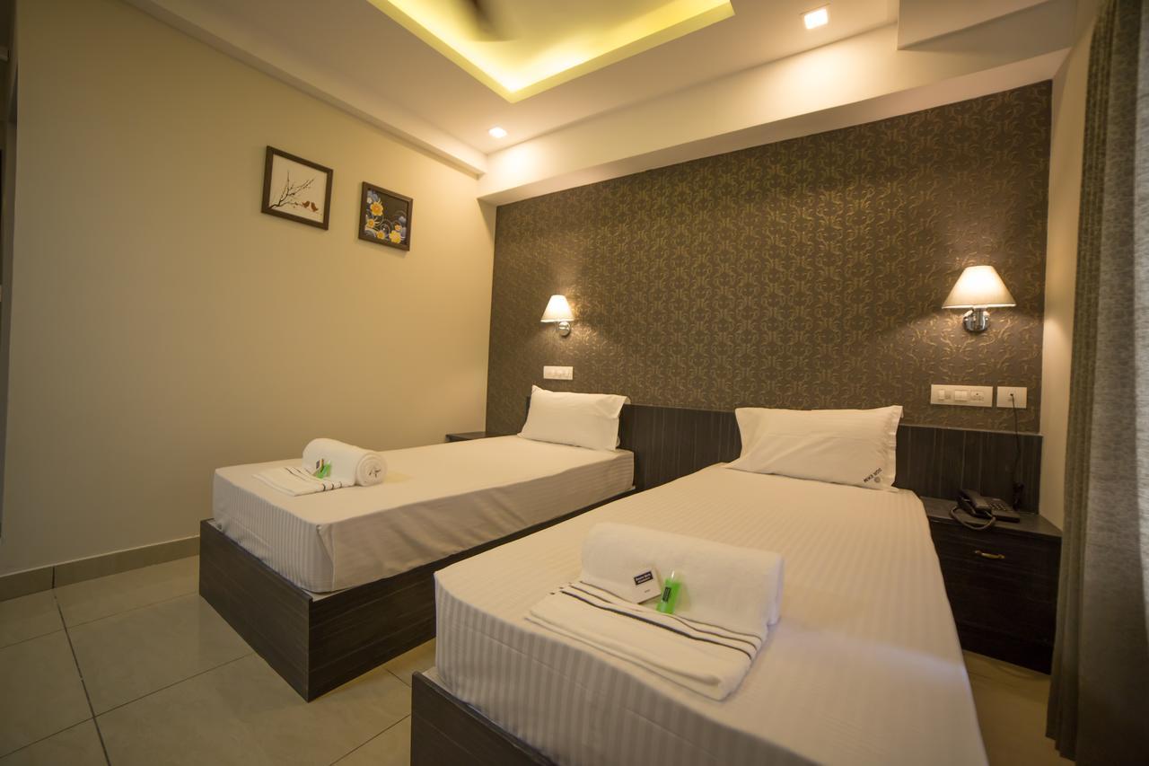 מלון Kochi South Gate Residency מראה חיצוני תמונה