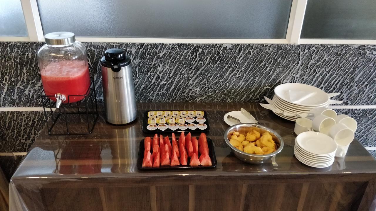 מלון Kochi South Gate Residency מראה חיצוני תמונה